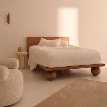 Yoko King Bed (Oak Natural)