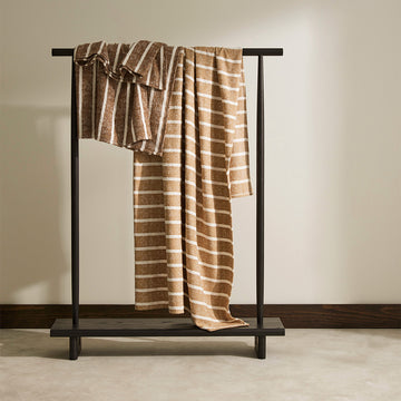 Piazza Throw