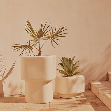 Khouie Outdoor Planter (Small)