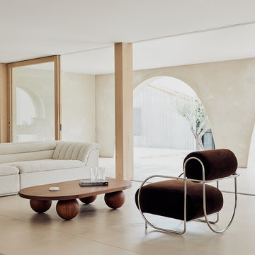 Yoko Capsule Coffee Table (Walnut Natural)