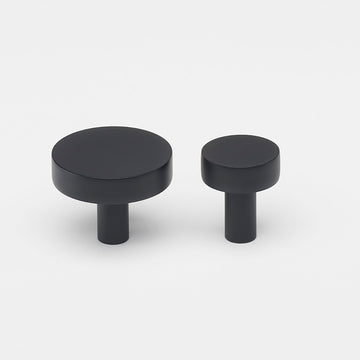 Ascot Knob