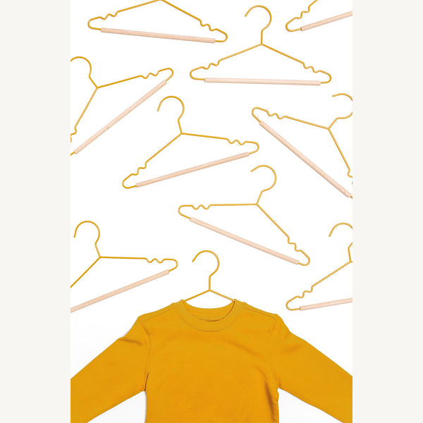 Kids Top Hangers in Summer
