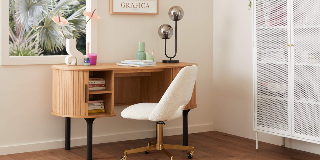 3 Quick Tips on How to Furnish a Home Office