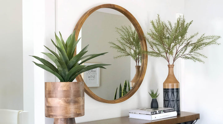 One Six Eight is a Melbourne-based wholesaler, distributor and design house. They sell contemporary clocks, mirrors, homewares and fashion accessories that are high-quality and on-trend.