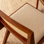 Sand Boucle / Walnut