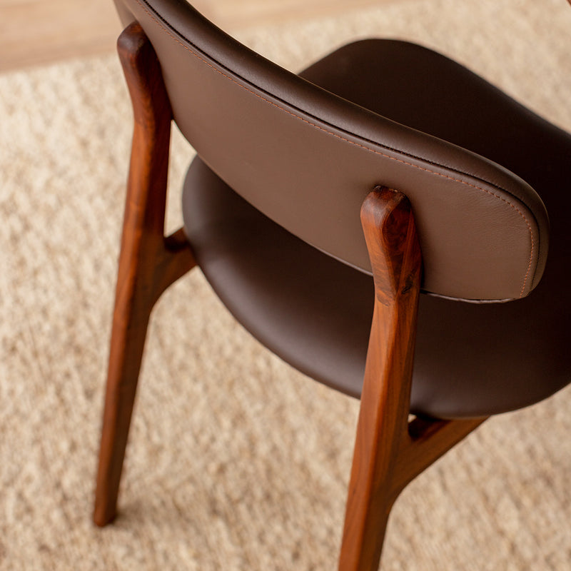 Chocolate Brown / Walnut