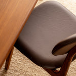 Chocolate Brown / Walnut