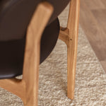 Chocolate Brown / Oak