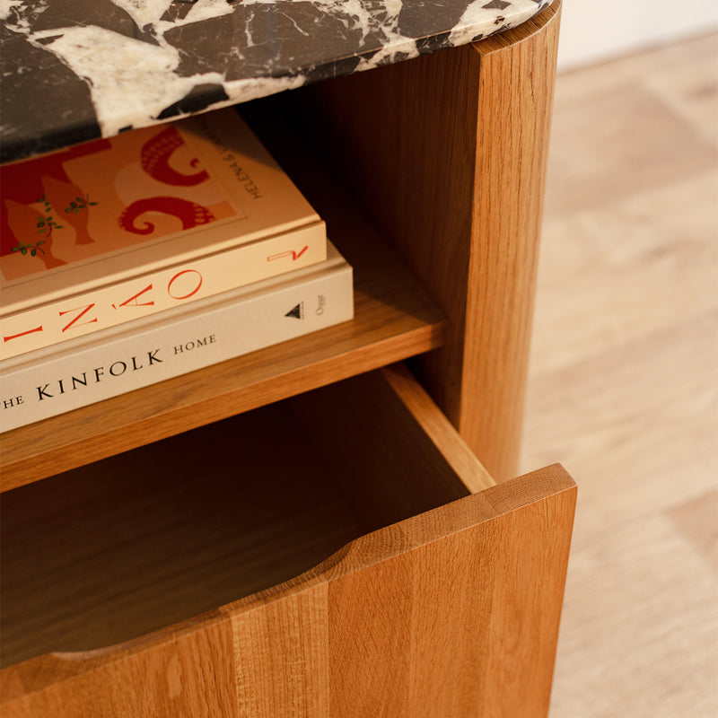 Black Calacatta Viola Marble / Oak