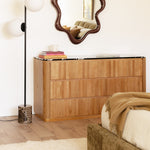 Black Calacatta Viola Marble / Oak