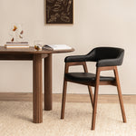 Black / Walnut