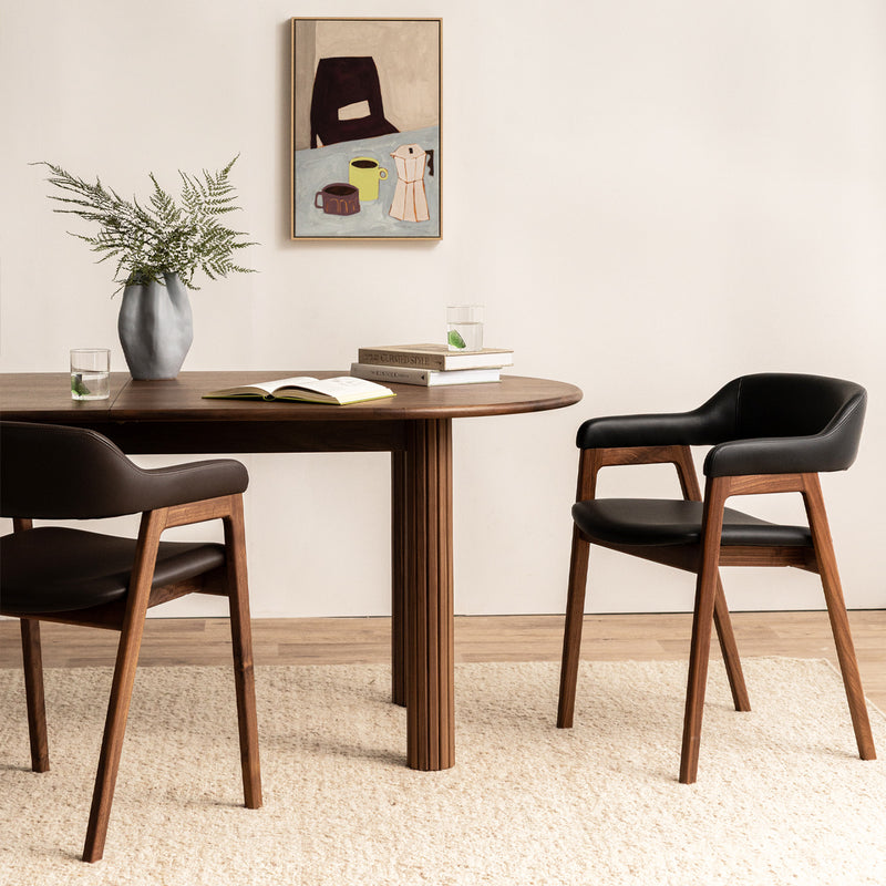 Black / Walnut