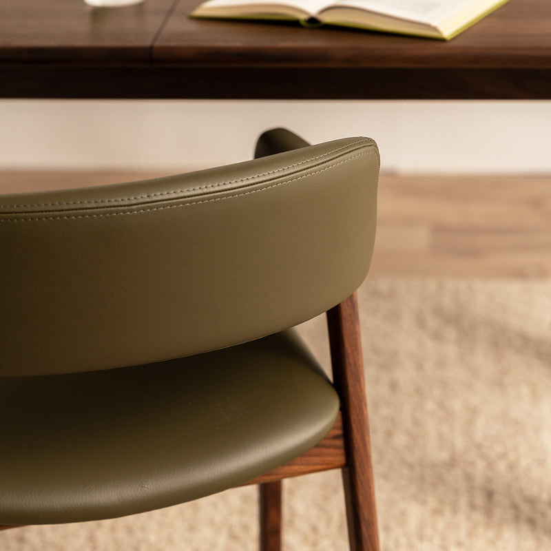 Olive Green / Walnut