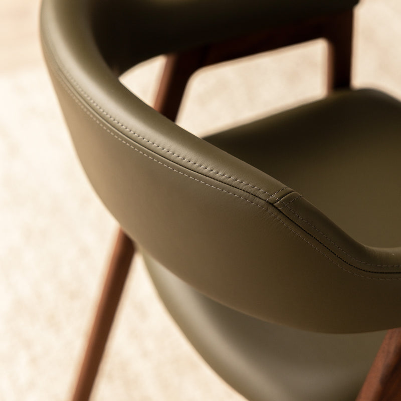 Olive Green / Walnut