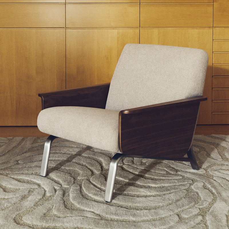 Brown / Walnut