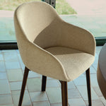 Beige / Walnut