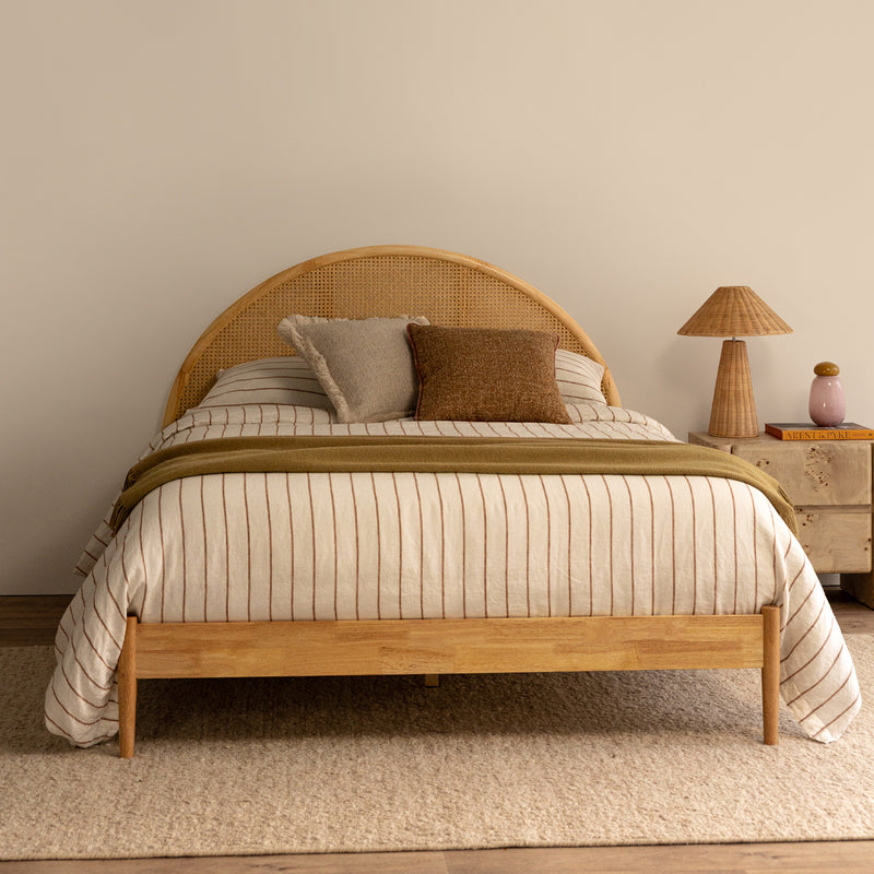 Avery Arch Rattan Queen Bed (Oak)