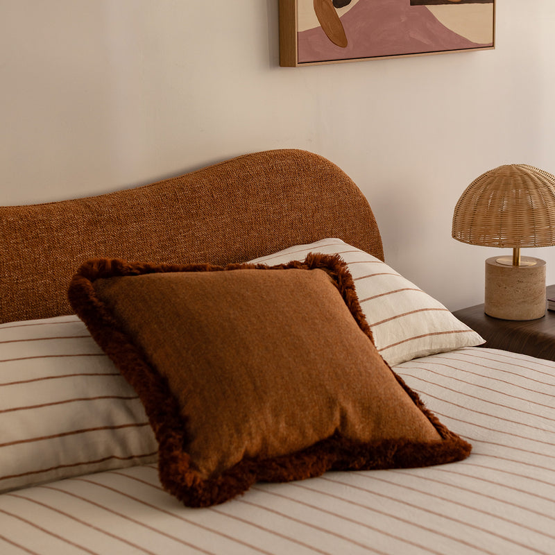 Caramel Textured Weave / Walnut