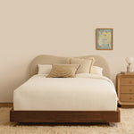 Sand Boucle / Walnut