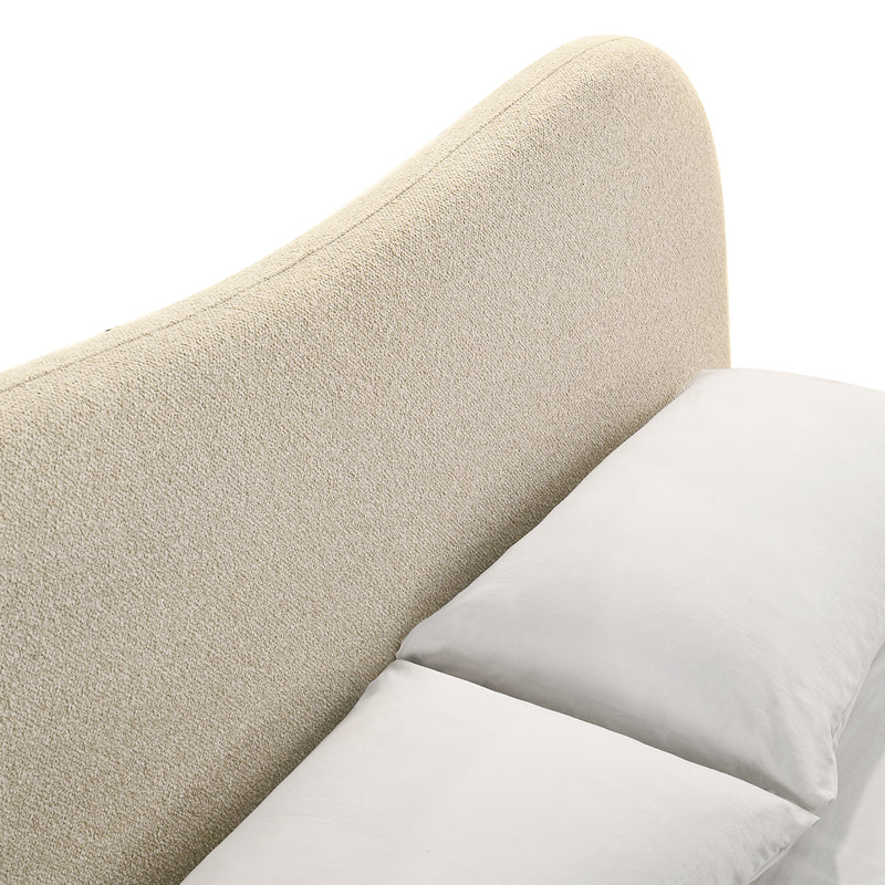 Sand Boucle / Walnut