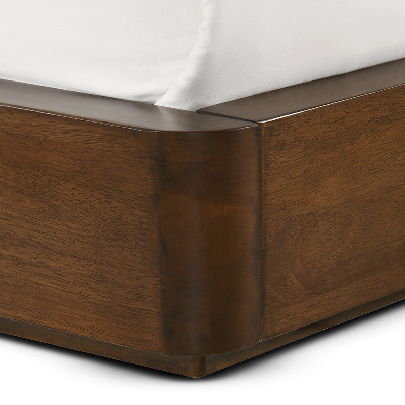 Sand Boucle / Walnut