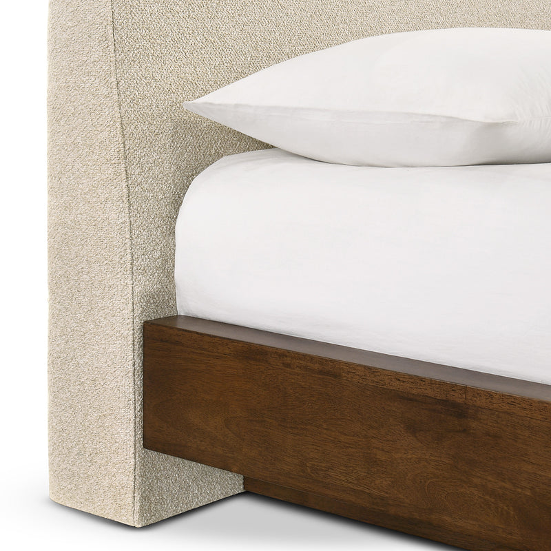 Sand Boucle / Walnut