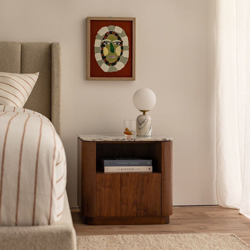 Arabescato Carrara Marble / Walnut
