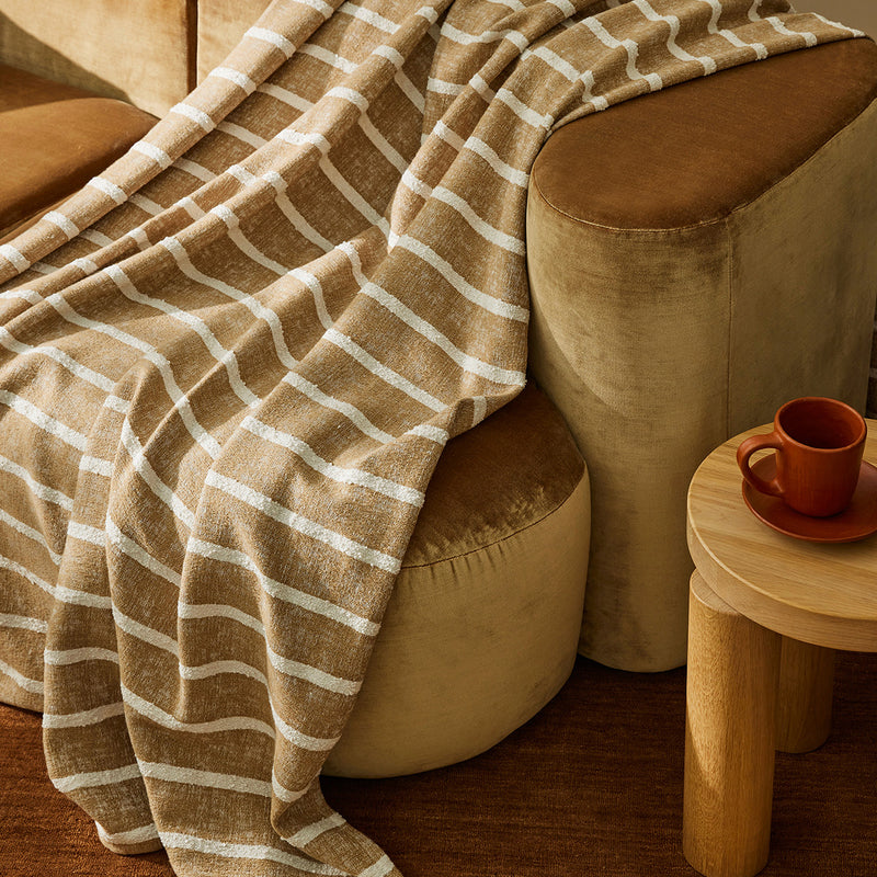 Piazza Throw