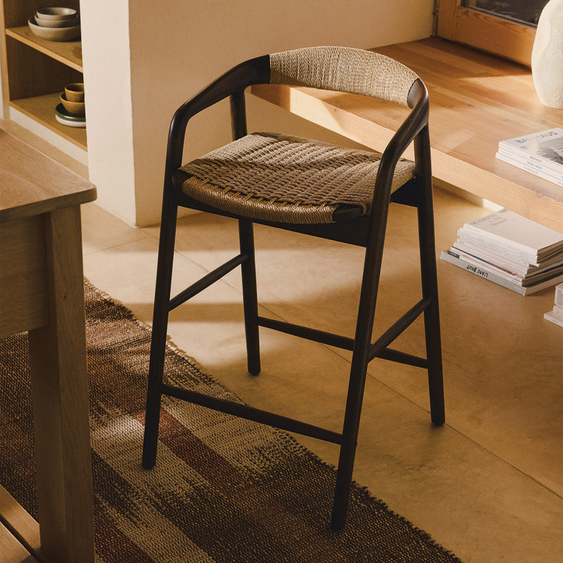 Beige / Walnut