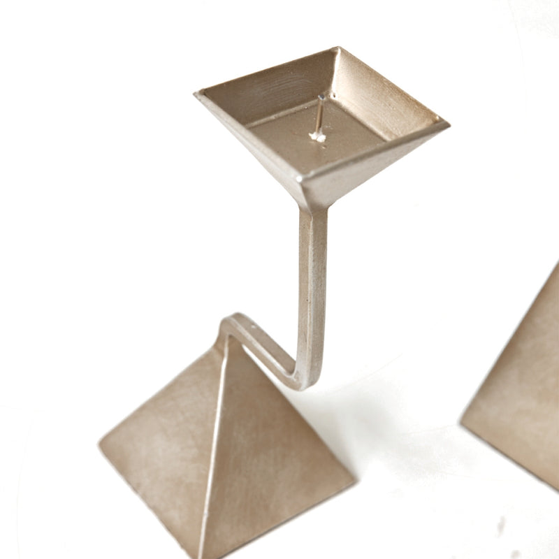Brushed Aluminium