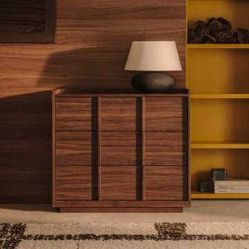 Onix Chest of Drawers