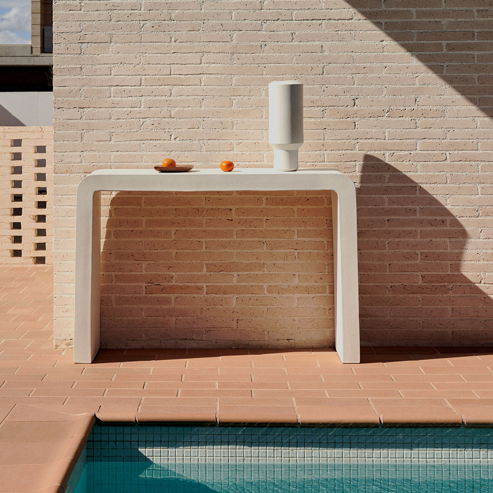 Aiguablava Outdoor Console
