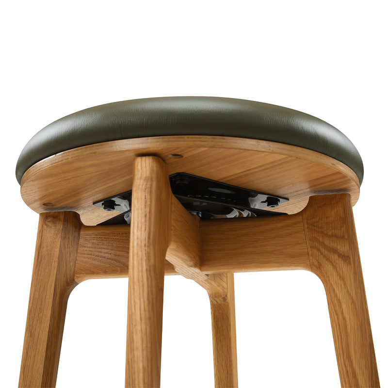 Olive Green / Oak