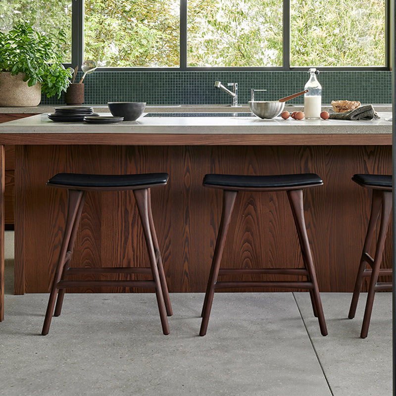 Teak Brown / Black Leather