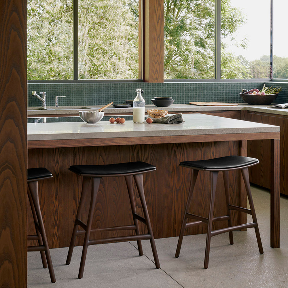 Teak Brown / Black Leather
