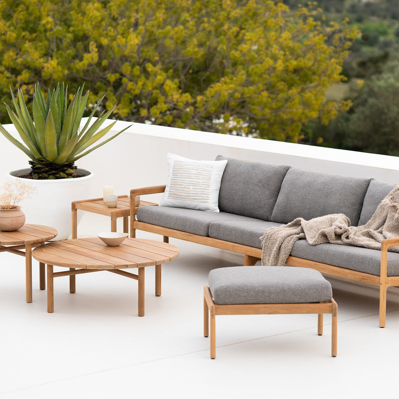 Quatro Outdoor Round Coffee Table