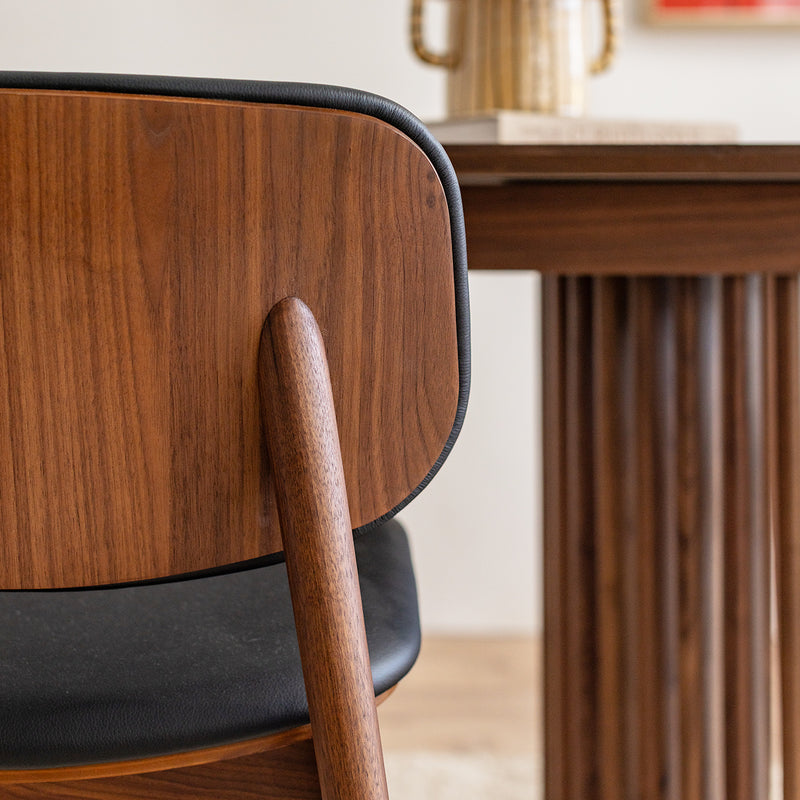 Black / Walnut