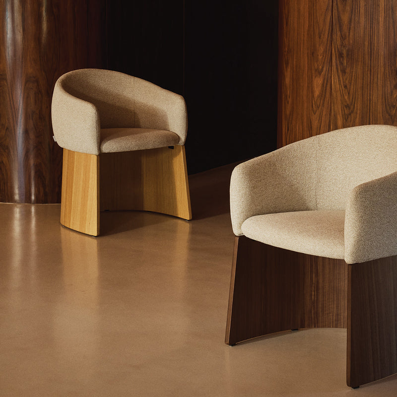 Beige / Walnut