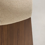 Beige / Walnut