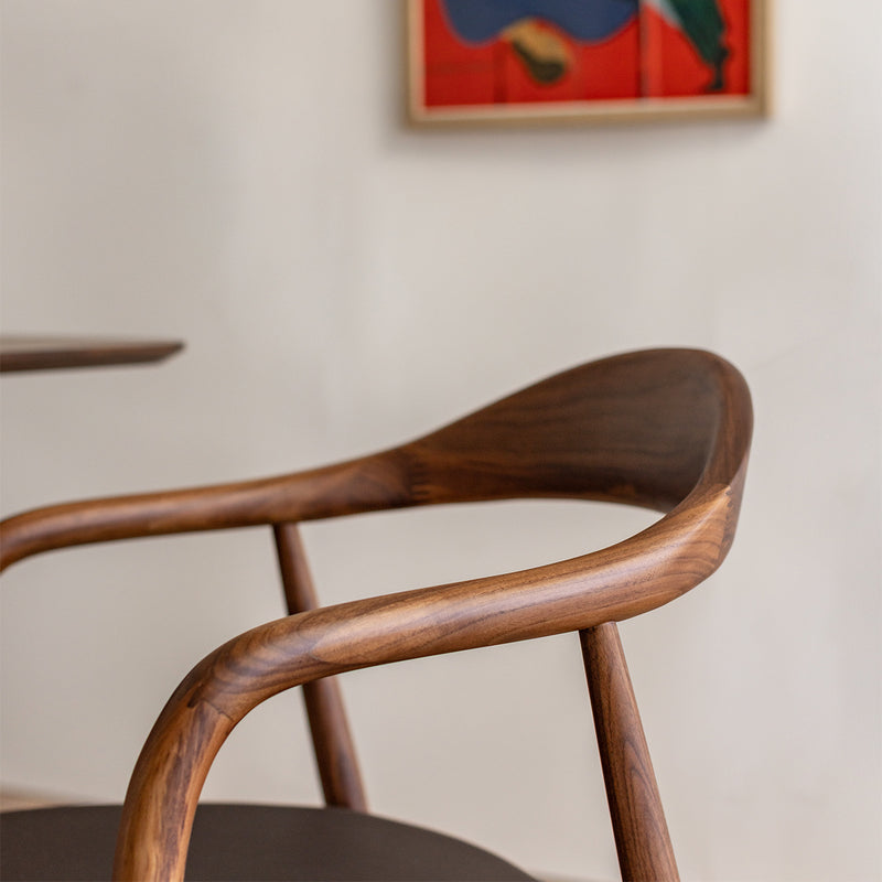 Chocolate Brown / Walnut