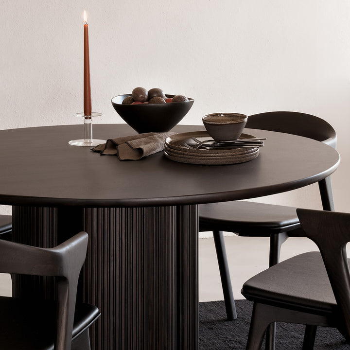 Roller Max Round Dining Table