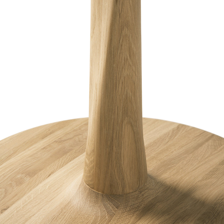 Torsion Round Dining Table (Oak, 70cm)