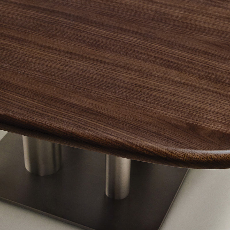 Walnut / 121cm
