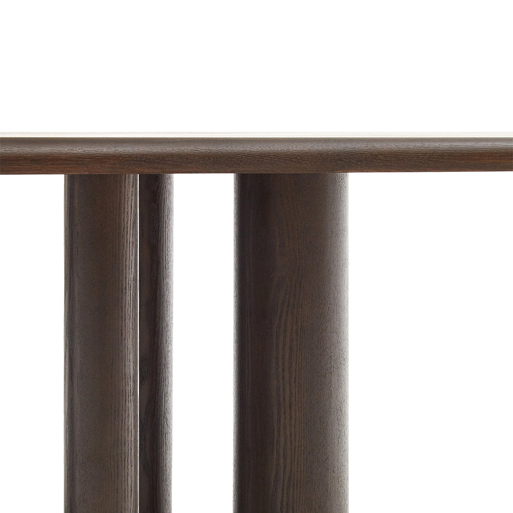 Mailen Round Table