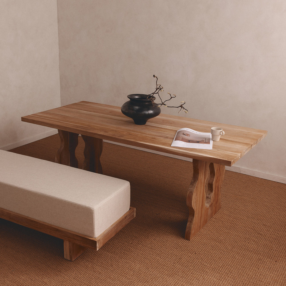 Earl Dining Table