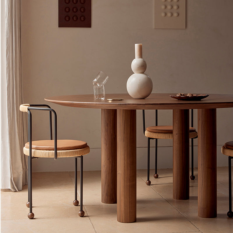 Walnut / 150cm Diameter