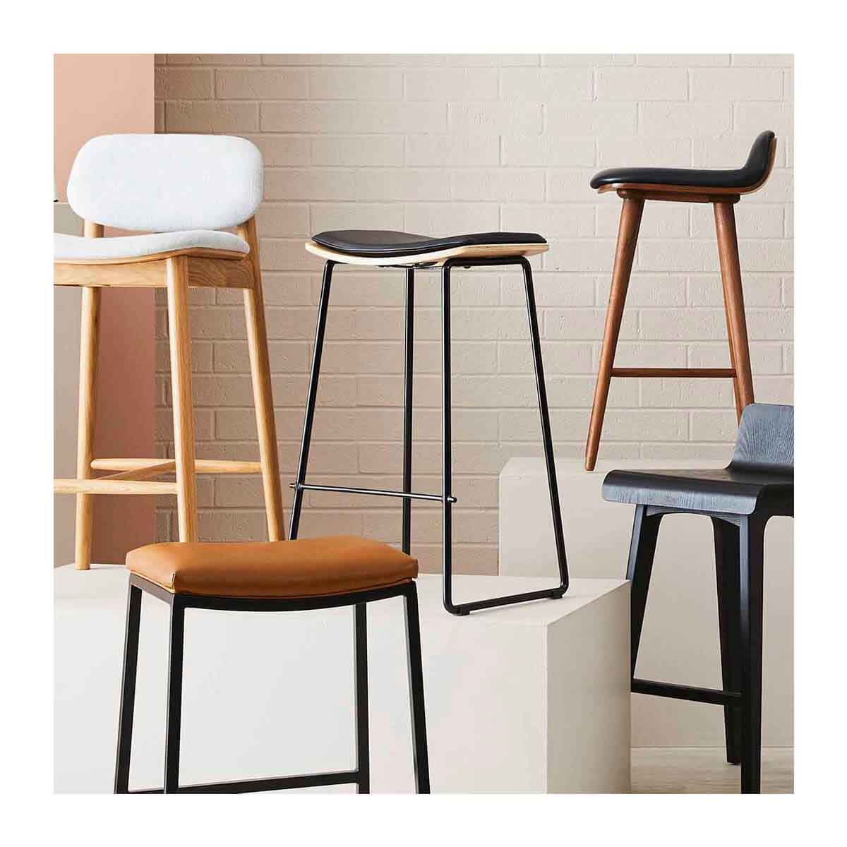 Life Interiors Buy Hendrix Bar Stool Oak Black Leather