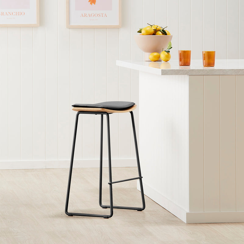 Hendrix Backless Bar Stool (Oak, Black Leather)