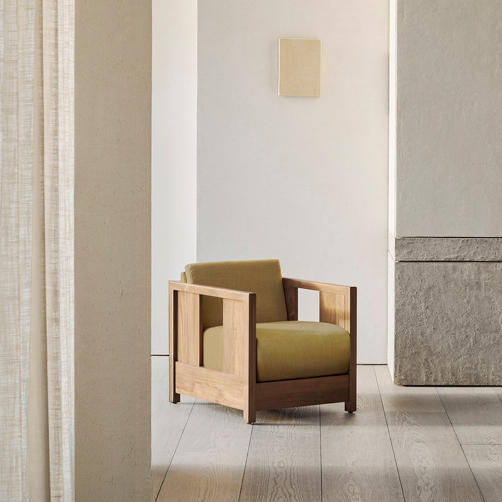 Roan Lounge Chair (Teak, Amber Fabric)