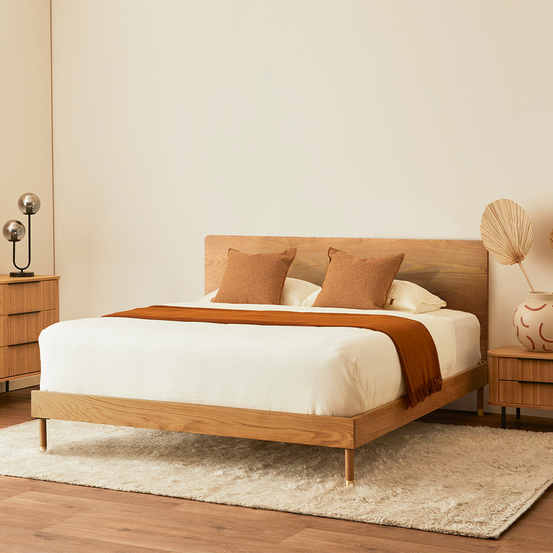 Marlo King Bed (Oak)